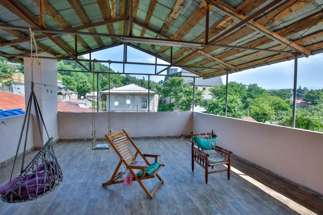 Pospolita Guest House Koetaisi Buitenkant foto