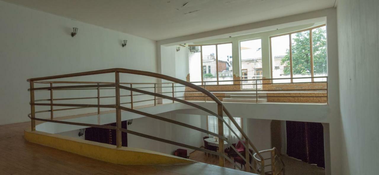 Pospolita Guest House Koetaisi Buitenkant foto